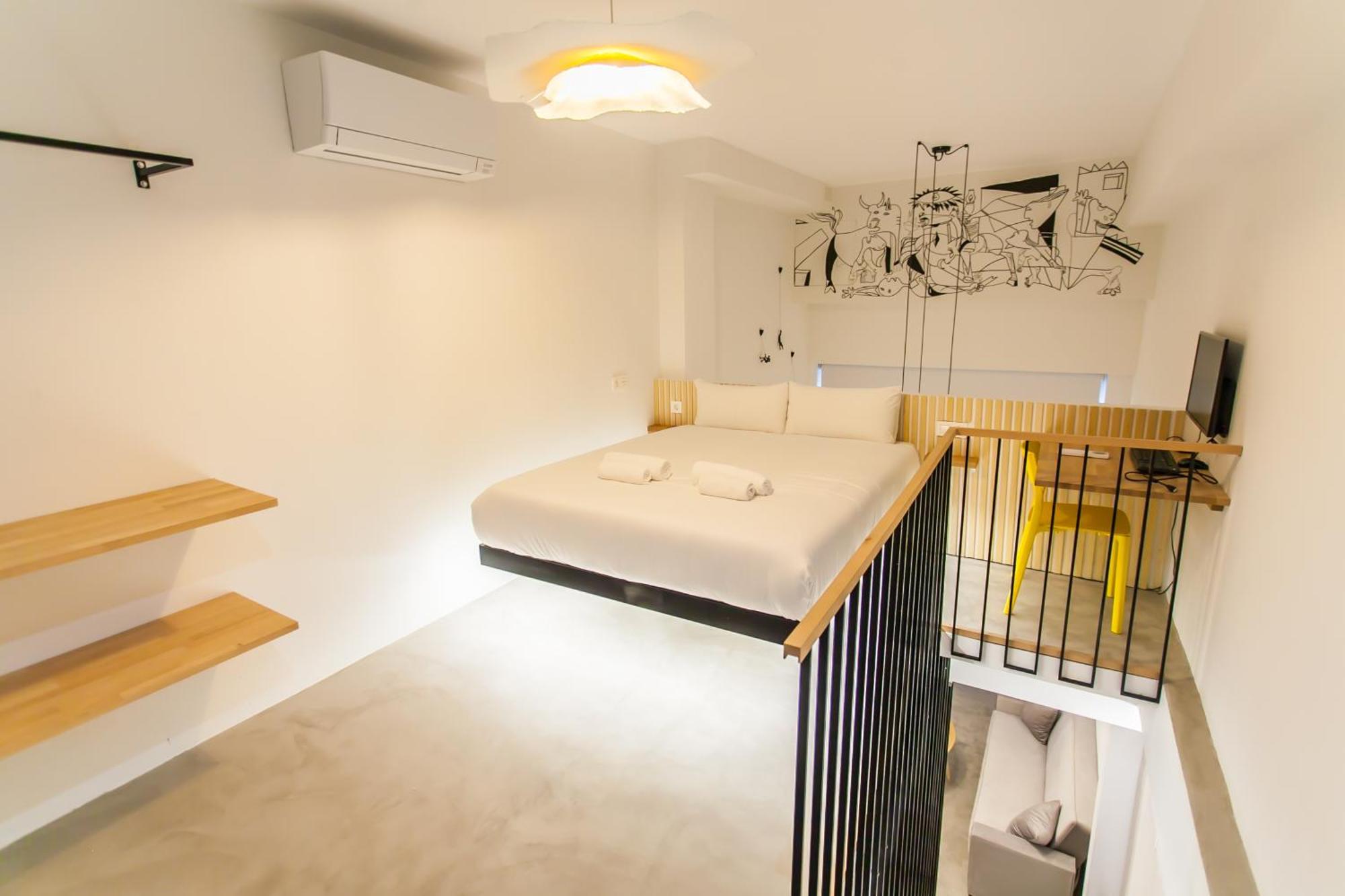 Guernica Luxury Duplex - Location, Light, And Art Apartment มาดริด ภายนอก รูปภาพ