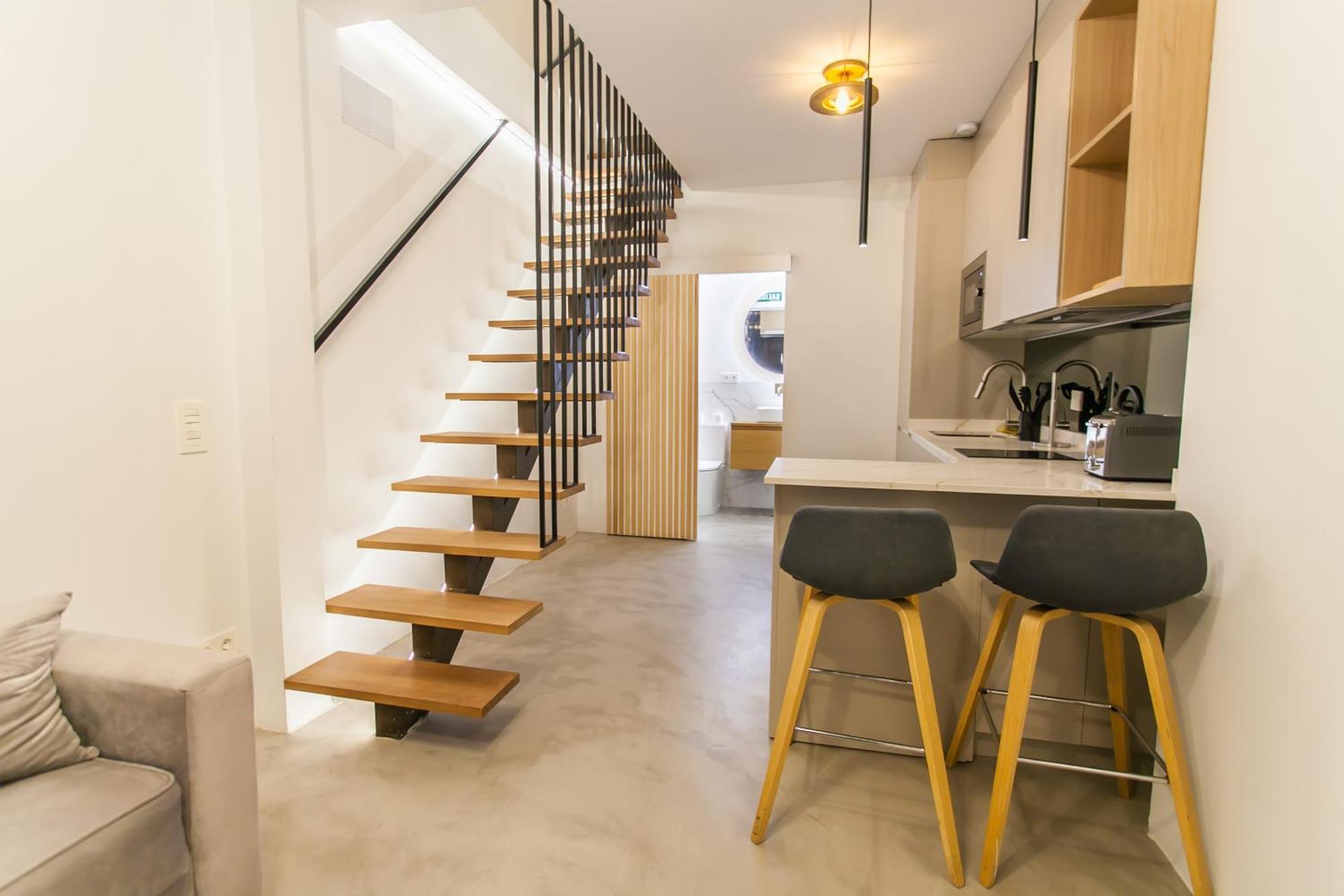 Guernica Luxury Duplex - Location, Light, And Art Apartment มาดริด ภายนอก รูปภาพ