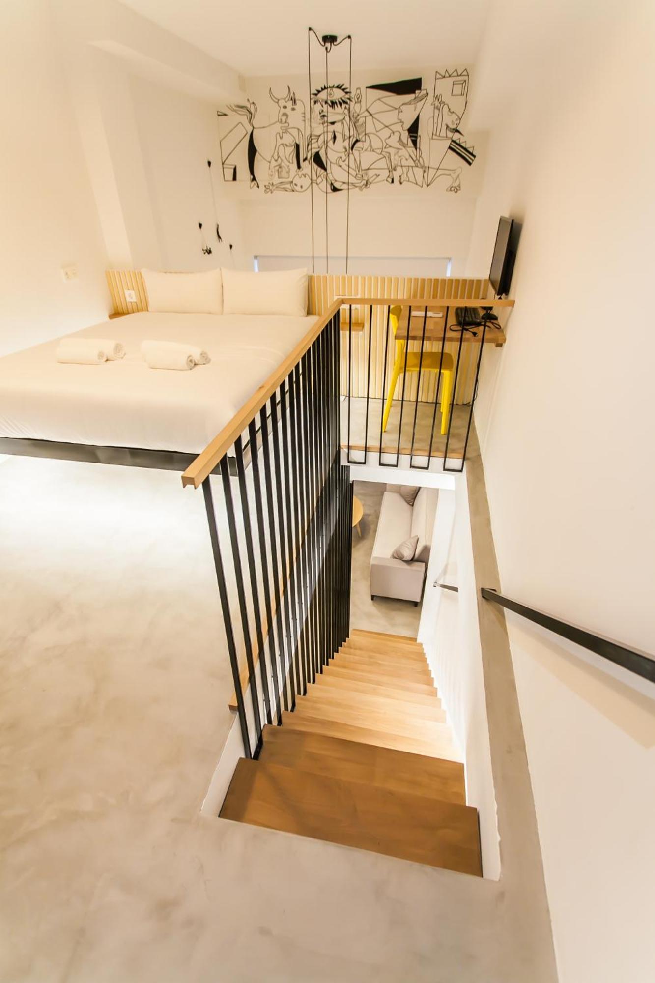 Guernica Luxury Duplex - Location, Light, And Art Apartment มาดริด ภายนอก รูปภาพ