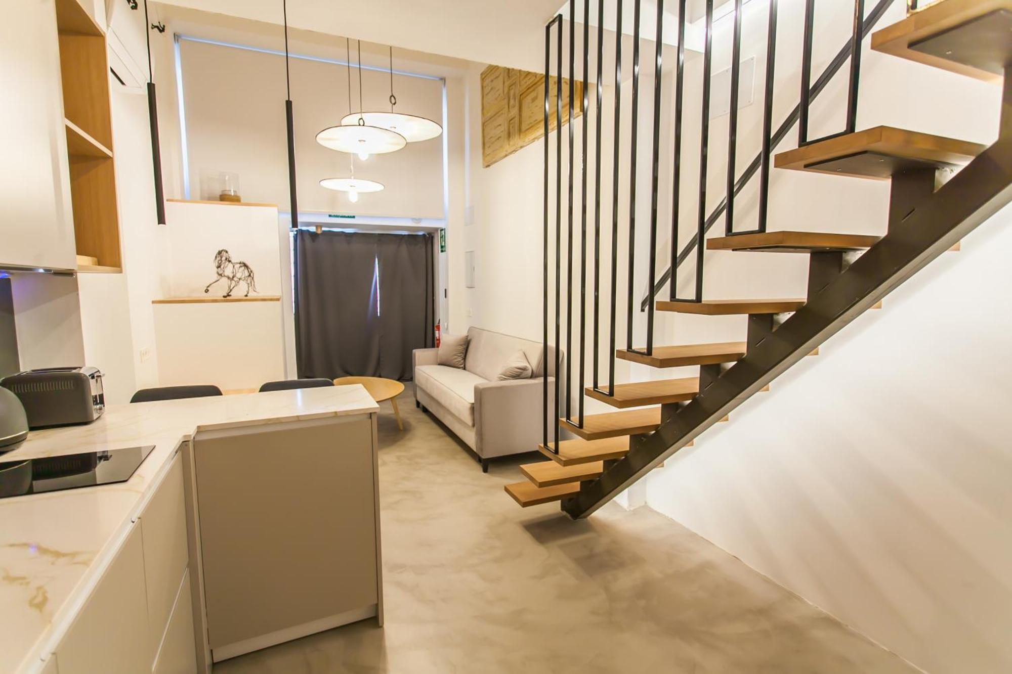 Guernica Luxury Duplex - Location, Light, And Art Apartment มาดริด ภายนอก รูปภาพ